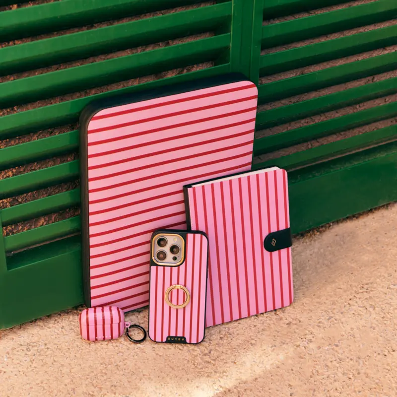 Burga Favorite Bikini - Apple AirPods 4 & AirPods 4 ANC Skyddsfodral - 2999705