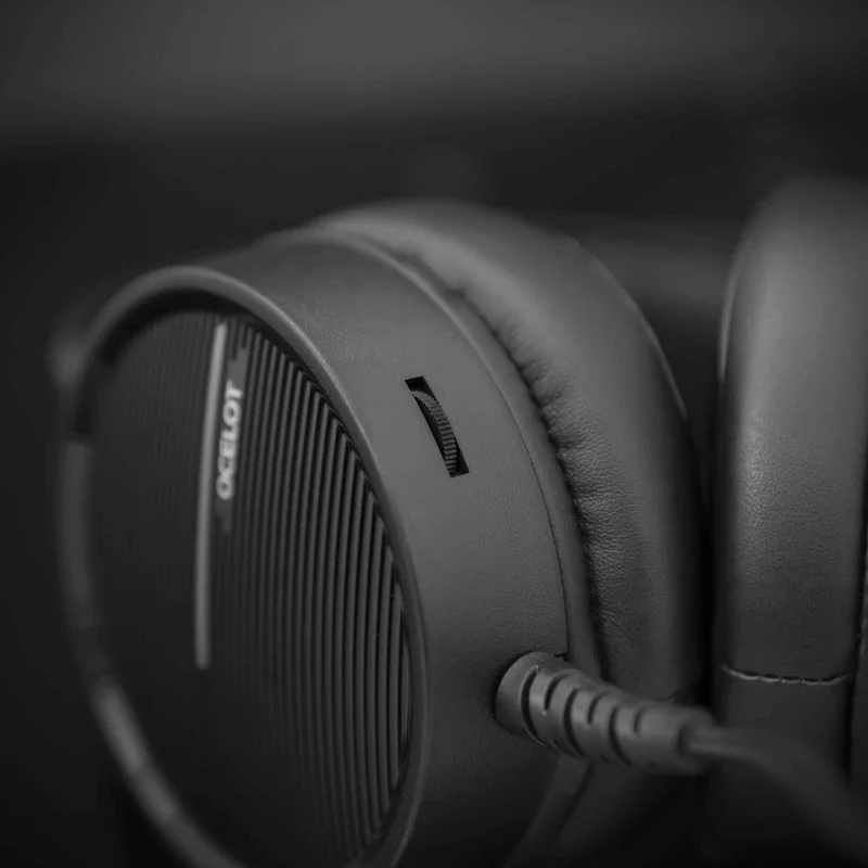 White Shark OCELOT On-Ear Spelheadset Svart - 7326645