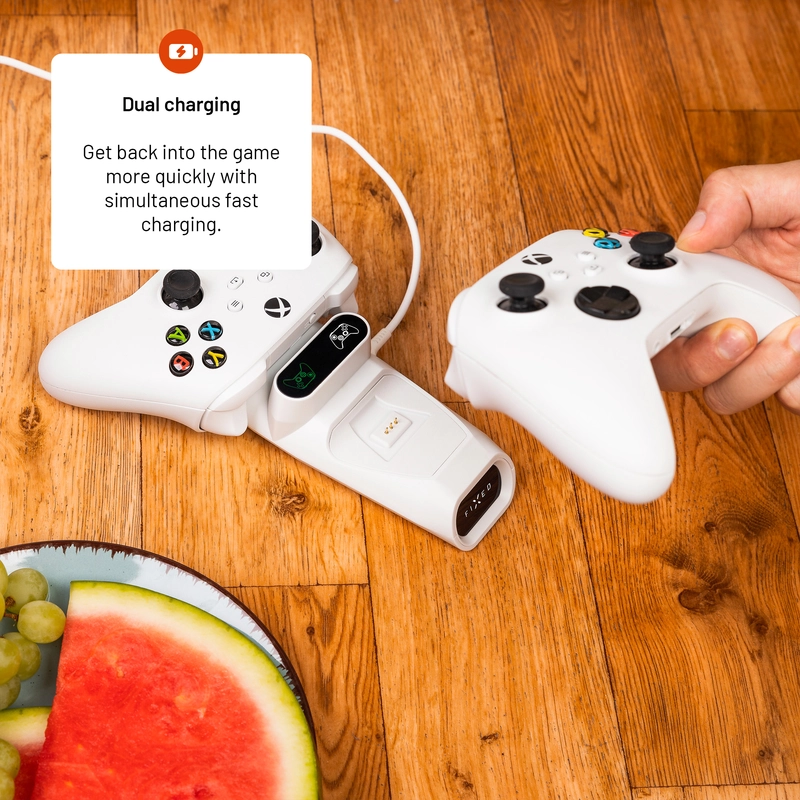 FIXED Dock för Xbox One, S/X, Elite kontroller Vit - 8016548