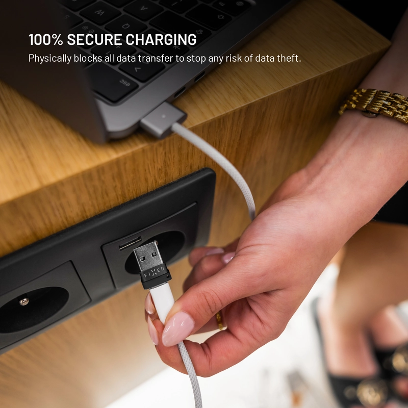 FIXED Data Blocker 2in1 USB-A & USB-C 240W för säker laddning Svart - 8018432