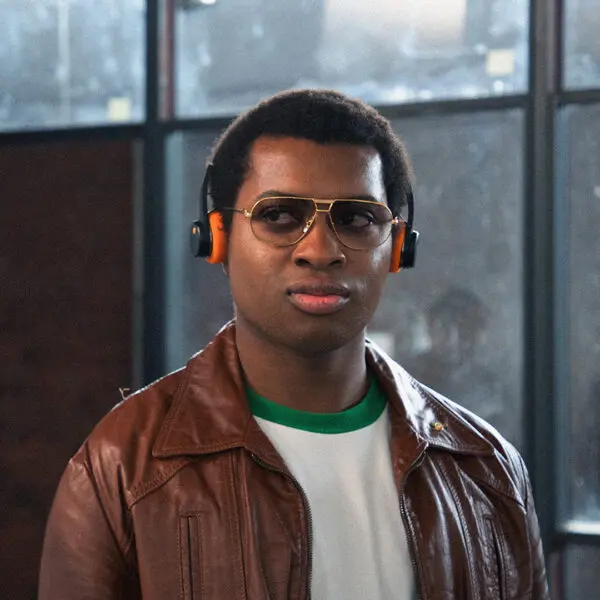 Mondo Freestyle On-Ear Bluetooth Headset Svart - 8071454