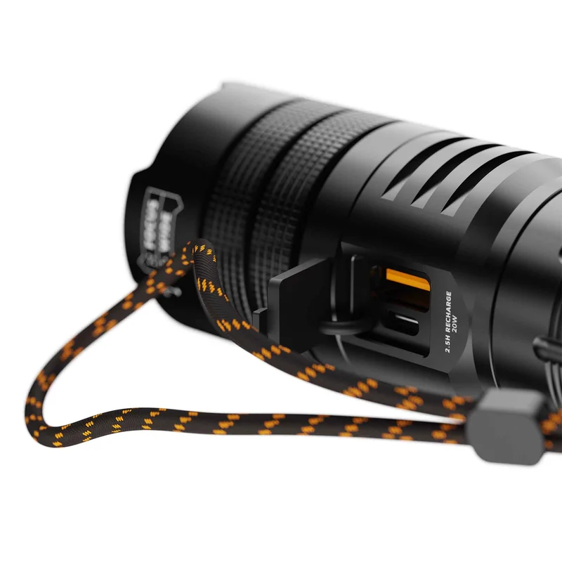 Xtorm Flashlight Power Bank 10.500 mAh USB-C PD20W Svart - 9510243