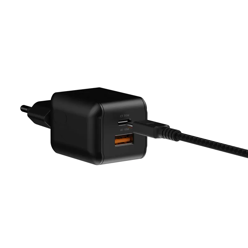 Xtorm 70W GaN3 NextGen Hemladdare USB-C/C/A GRS Svart - 9510375