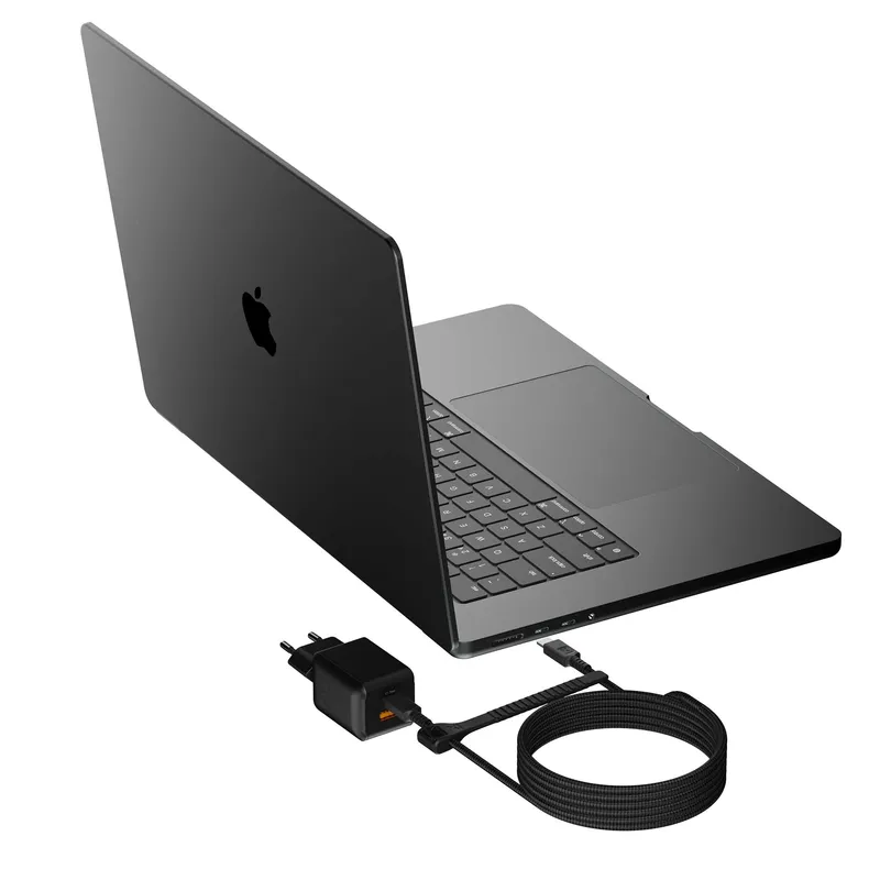Xtorm 70W GaN3 NextGen Hemladdare USB-C/C/A GRS Svart - 9510375
