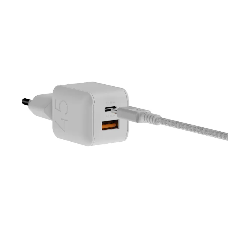 Xtorm 45W GaN3 NextGen Hemladdare USB-C/A GRS Vit - 9510372