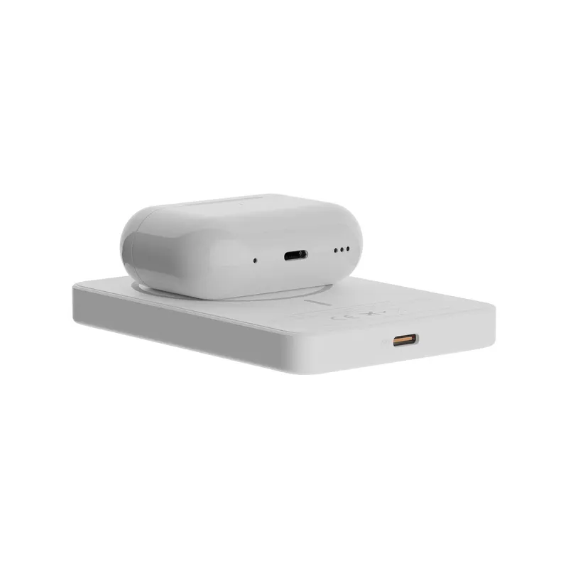 Xtorm Magnetisk Trådlös 15W Power Bank USB-C 5.000mAh Ice - 9510325