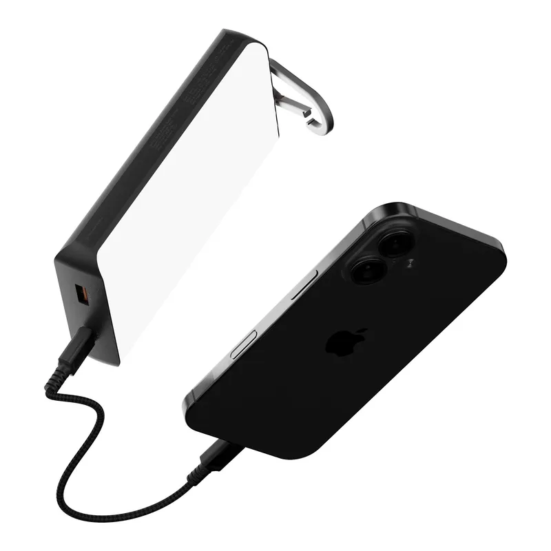 Xtorm Solcell Powerbank USB-A/C 10.000mAh/20W med ficklampa Svart - 9510355