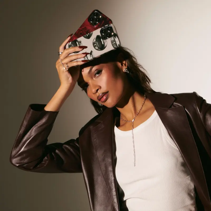 Burga Next Mistake - Apple iPhone 15 Tough Skyddsskal - 2883234