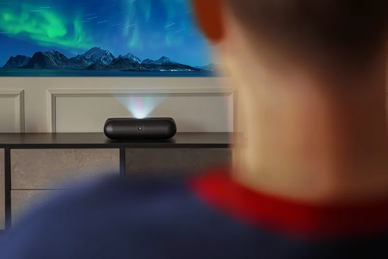 Yaber K300s DLP 3x RGB Laser UST Projektor Svart - 1363035